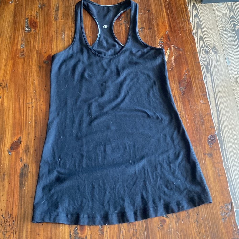 Lululemon - Picture 5 of 6